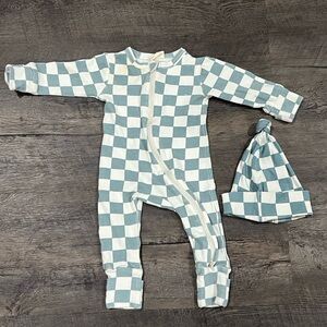 Spearmint Blueberry Muffin Checkerboard / Organic 2-Way Zip Romper